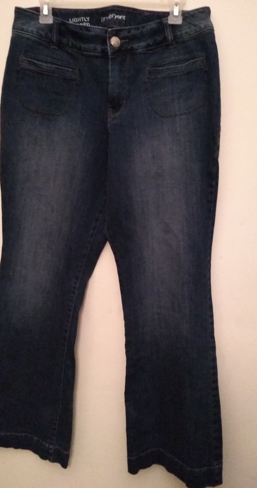 Lane Bryant lightly flared 4 pocket jeans - 14